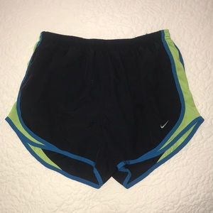women’s size large nike shorts